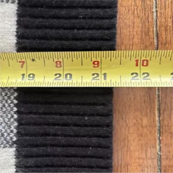 Lauren Ralph Lauren Sweater Womens Medium Black White Buffalo Plaid Soft - Picture 8 of 15